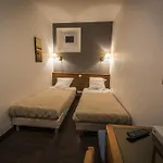 Central Hotel